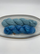 Load image into Gallery viewer, Chelsea in Paris Yarn Kit
