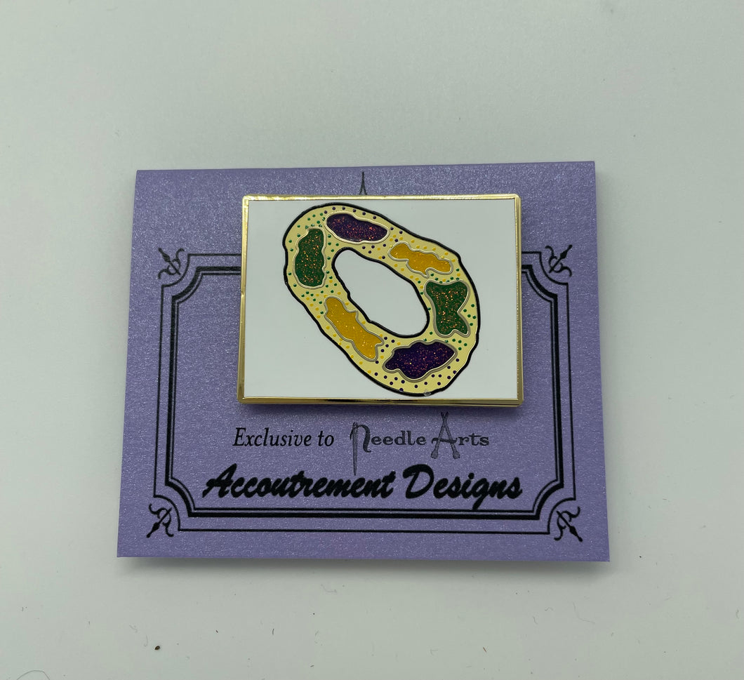 Kingcake Needle Magnet